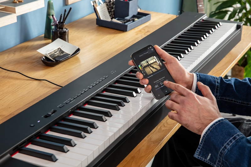 YAMAHA P-225B – PORTABLE DIGITAL PIANO BLACK